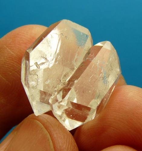Quartz<br />Ceres, Warmbokkeveld Valley, Ceres, Valle Warmbokkeveld, Witzenberg, Cape Winelands, Western Cape Province, South Africa<br />22 x 20 x 12 mm<br /> (Author: Pierre Joubert)