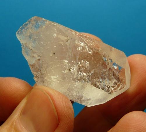 Quartz<br />Ceres, Warmbokkeveld Valley, Ceres, Valle Warmbokkeveld, Witzenberg, Cape Winelands, Provincia Occidental del Cabo, Sudáfrica<br />44 x 25 x 16 mm<br /> (Author: Pierre Joubert)