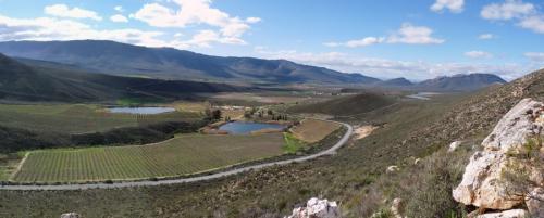 A panorama shot from the top of the ridge. (Author: Pierre Joubert)