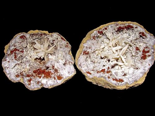 Aragonite and Dolomite (variety ferroan dolomite) on Quartz<br />Condado Monroe, Indiana, USA<br />geode is 11cm in diameter.   The aragonite sprays range from  2cm to 3.5cm<br /> (Author: Bob Harman)