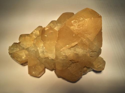 Calcite<br />Picher Field, Tri-State District, Ottawa County, Oklahoma, USA<br />140 mm X 90 mm X 70 mm<br /> (Author: Robert Seitz)