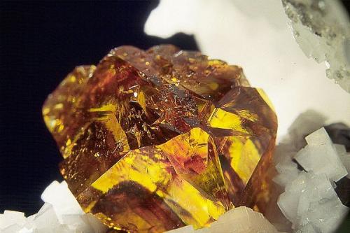 Sphalerite<br /><br />1cm x 1cm crystal<br /> (Author: James)
