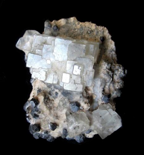 Fluorite, Galena<br />Naica Mine, Naica, Municipio Saucillo, Chihuahua, Mexico<br />Specimen height 7 cm<br /> (Author: Tobi)