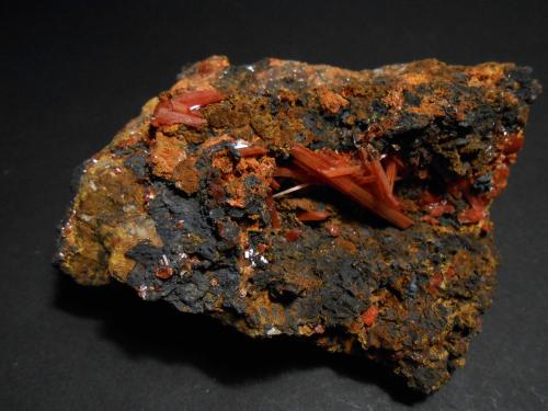 Crocoita<br />Dundas, Zeehan District, West Coast Council, Tasmania, Australia<br />8 x 6 x 4 cm<br /> (Autor: Antonio Alcaide)