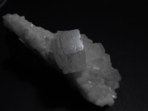 Calcita<br />Fuzichong, Cenxi, Wuzhou Prefecture, Guangxi Zhuang Autonomous Region, China<br />10 x 6 x 4 cm<br /> (Autor: Antonio Alcaide)