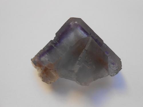 Fluorita<br />La Viesca Mine, La Collada mining area, Huergo, Siero, Comarca Oviedo, Principality of Asturias (Asturias), Spain<br />6 x 5 x 3,5 cm<br /> (Autor: Antonio Alcaide)