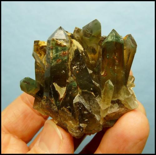 Quartz with chlorite<br />Orange river pegmatites, Kakamas, ZF Mgcawu District, Northern Cape Province, South Africa<br />56 x 52 x 43 mm<br /> (Author: Pierre Joubert)