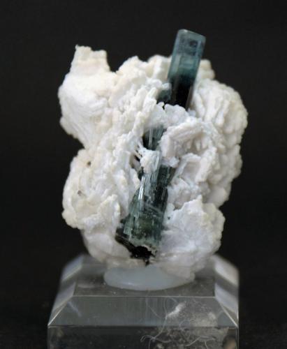 Elbaite<br />Paprok, Kamdesh District, Nuristan Province, Afghanistan<br />35mm x 25mm x 25mm<br /> (Author: Philippe Durand)
