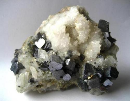 Galena, Quartz<br />Madan mining area, Rhodope Mountains, Smolyan Oblast, Bulgaria<br />Specimen size 12 cm<br /> (Author: Tobi)