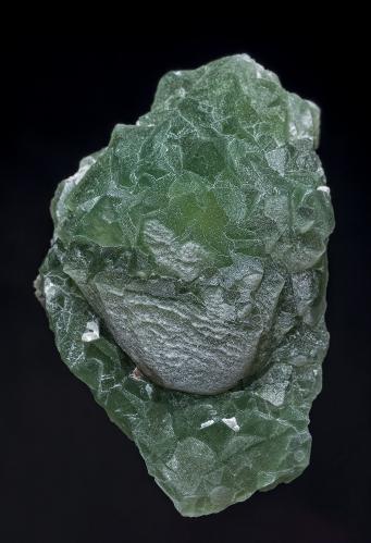 Fluorite<br />Afton Canyon, Afton, Cady Mountains, San Bernardino County, California, USA<br />7.3 x 4.5 cm<br /> (Author: am mizunaka)