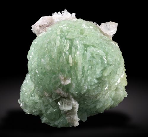 Prehnite<br />Jebel Melh, Bou Arfa, Figuig Province, Oriental Region, Morocco<br />9 cm<br /> (Author: Enrique Llorens)