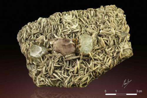 Beryl (variety aquamarine) and Fluorapatite<br />Nagar, Hunza Valley, Nagar District, Gilgit-Baltistan (Northern Areas), Pakistan<br />112 x 79 mm<br /> (Author: Manuel Mesa)