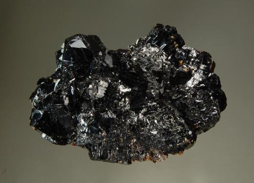 Sphalerite<br />Mina W.L. Davis-Deardorff, Grupo Ozark-Mahoning, Sub-Distrito Cave-in-Rock, Condado Hardin, Illinois, USA<br />6.0 x 8.9 cm<br /> (Author: crosstimber)