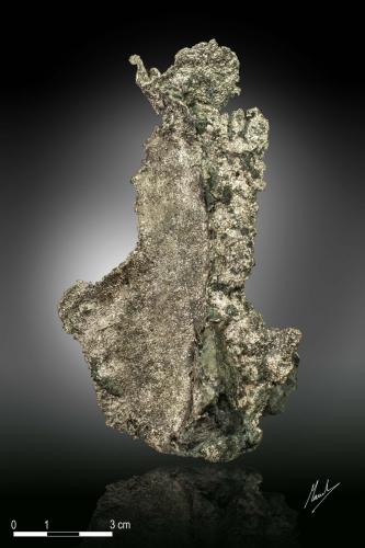 Silver<br />Imiter Mine, Jebel Saghro, Imiter District, Tinghir Province, Drâa-Tafilalet Region, Morocco<br />105 x 58 mm<br /> (Author: Manuel Mesa)