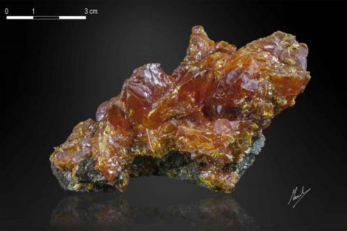 Orpiment<br />Quiruvilca Mine (La Libertad Mine), Quiruvilca District, Santiago de Chuco Province, La Libertad Department, Peru<br />99 X 65 mm<br /> (Author: Manuel Mesa)