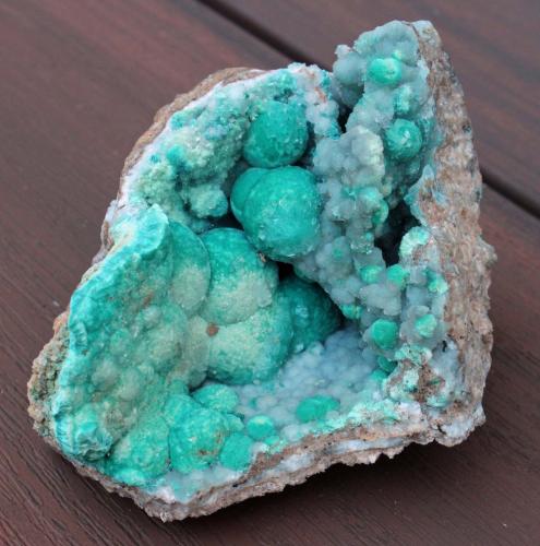 Aurichalcite and Hemimorphite<br />Mina 79, Chilito, Zona Hayden, Distrito Banner, Montes Dripping Spring, Condado Gila, Arizona, USA<br />8.5cm x 6.5cm<br /> (Author: rweaver)