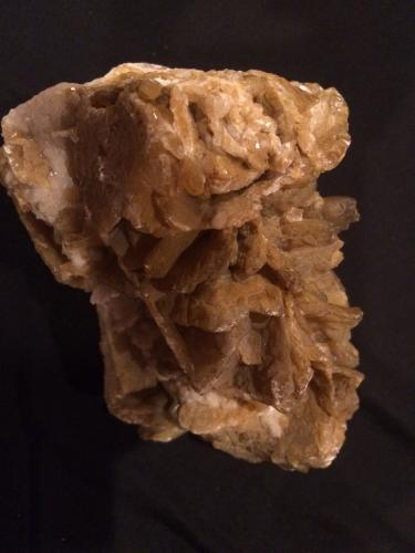 Calcite, Quartz<br />Zacatecas, Mexico<br />125 mm x 110 mm x 85 mm<br /> (Author: Robert Seitz)