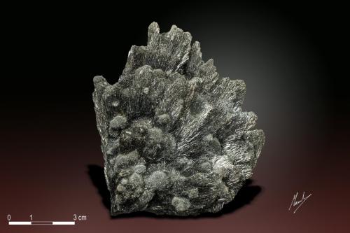 Berthierita<br />Herja Mine, Chiuzbaia, Baia Sprie, Maramures, Romania<br />87 x 73 mm<br /> (Autor: Manuel Mesa)