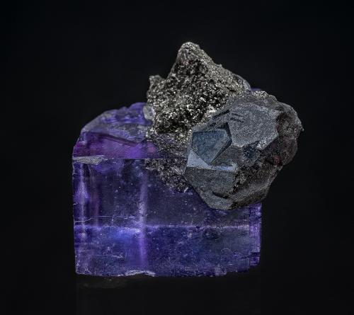 Fluorite, Galena<br />Ojuela Mine, Mapimí, Municipio Mapimí, Durango, Mexico<br />2.2 x 2.0 cm<br /> (Author: am mizunaka)
