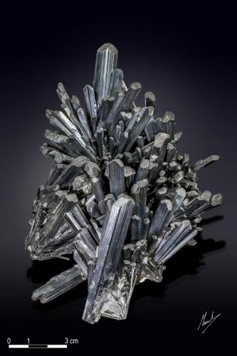 Stibnite<br />Breiner Mine (Brainer Mine), Baiut, Maramures, Romania<br />148 x 92 mm<br /> (Author: Manuel Mesa)