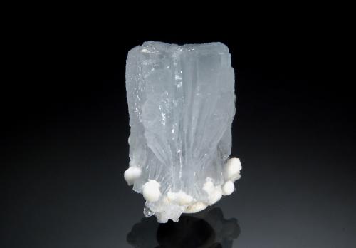 Celestine<br />Annabel Lee Mine, Harris Creek Sub-District, Hardin County, Illinois, USA<br />1.2 x 1.8 cm<br /> (Author: crosstimber)