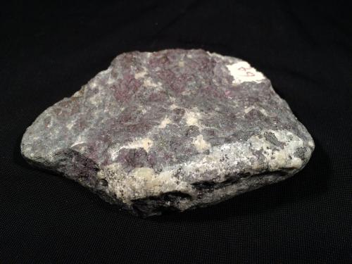 Silver<br />Cobalt area, Cobalt-Gowganda Region, Timiskaming District, Ontario, Canada<br />110 mm x 80 mm x 35 mm<br /> (Author: Robert Seitz)