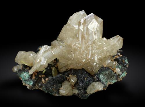 Cerusite<br />Touissit, Touissit District, Jerada Province, Oriental Region, Morocco<br />5,8 cm.<br /> (Author: Enrique Llorens)