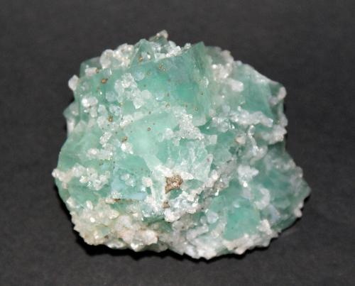 Fluorite and Quartz<br />El Hammam, Ait Mimoune, Khémisset Province, Rabat-Salé-Kénitra Region, Morocco<br />55mm x 55mm x 40 mm<br /> (Author: Philippe Durand)