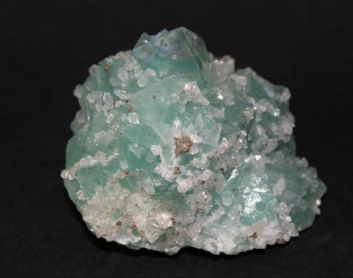 Fluorite and Quartz<br />El Hammam, Ait Mimoune, Khémisset Province, Rabat-Salé-Kénitra Region, Morocco<br />55mm x 55mm x 40 mm<br /> (Author: Philippe Durand)