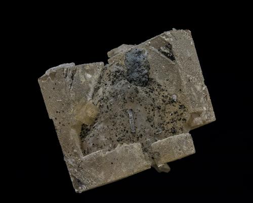Calcite, Quartz, Stilbite-Ca<br />Jalgaon District, Maharashtra, India<br />5.7 x 5.2 cm<br /> (Author: am mizunaka)