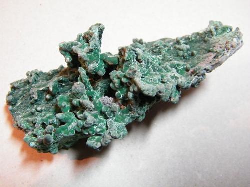 Malachite<br />Tsumeb Mine, Tsumeb, Otjikoto Region, Namibia<br />110mmx45mmx50mm<br /> (Author: Heimo Hellwig)