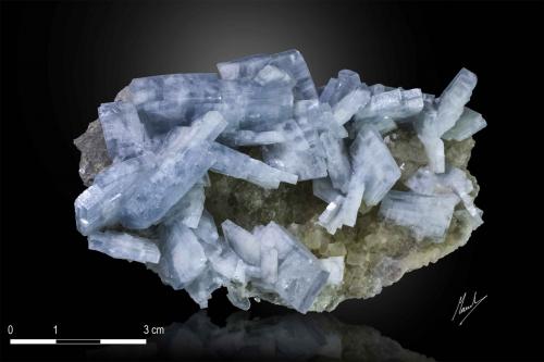 Barite on Fluorite<br />Moscona Mine, El Llano, Solís, Corvera de Asturias, Comarca Avilés, Principality of Asturias (Asturias), Spain<br />94 x 58 mm<br /> (Author: Manuel Mesa)