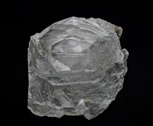 Calcite, Quartz<br />Dalnegorsk, Dalnegorsk Urban District, Primorsky Krai, Russia<br />6.8 x 5.3 cm<br /> (Author: am mizunaka)