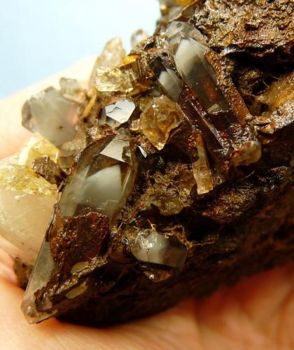 Quartz on Goethite<br />Ceres, Warmbokkeveld Valley, Ceres, Valle Warmbokkeveld, Witzenberg, Cape Winelands, Western Cape Province, South Africa<br /><br /> (Author: Pierre Joubert)