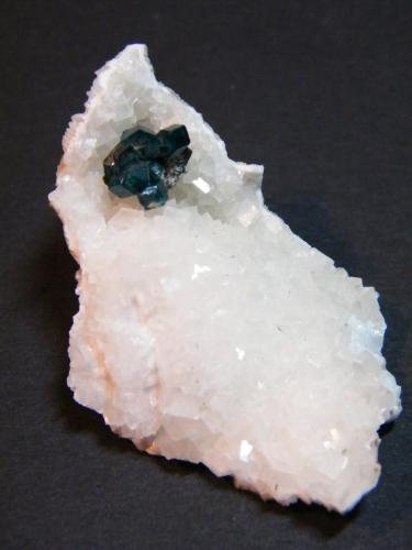 Dioptase on Calcite<br />Tsumeb Mine, Tsumeb, Otjikoto Region, Namibia<br />40mm x 60mm<br /> (Author: Heimo Hellwig)