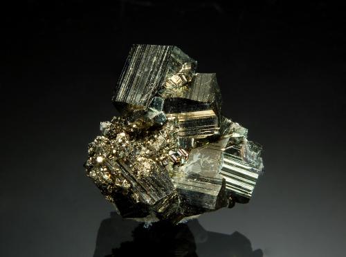 Pyrite<br />Concepción del Oro, Municipio Concepción del Oro, Zacatecas, Mexico<br />2.0 x 2.2 cm<br /> (Author: crosstimber)