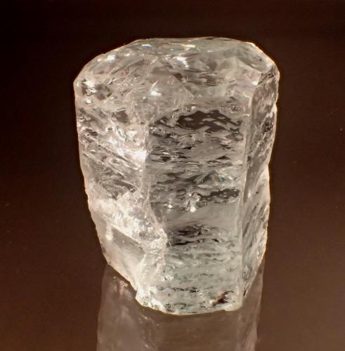 Beryl (variety aquamarine)<br />Shengus (Shingus), Baltistan District, Gilgit-Baltistan (Northern Areas), Pakistan<br />40 mm x 32 mm x 31 mm<br /> (Author: Don Lum)