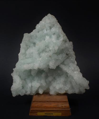 Prehnite<br />Malad, Mumbai (Bombay), Mumbai District, Maharashtra, India<br />120mm x 110mm x 30mm<br /> (Author: Philippe Durand)