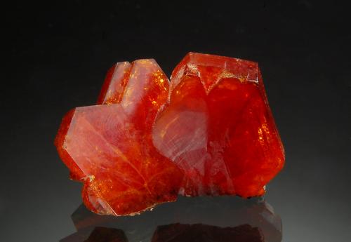 Vanadinite<br />ACF Mine area, Mibladen mining district, Mibladen, Midelt, Midelt Province, Drâa-Tafilalet Region, Morocco<br />1.6 x 2.4 cm<br /> (Author: crosstimber)