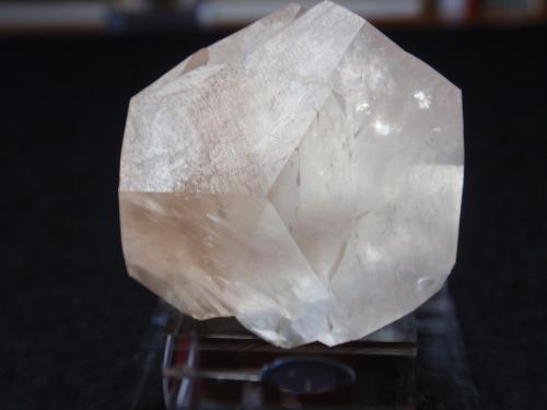 Calcita<br />Canteras de mármol, Estremoz, Distrito Évora, Província Alentejo Central, Región Alentejo, Portugal<br />35x30 mm<br /> (Autor: Ignacio)