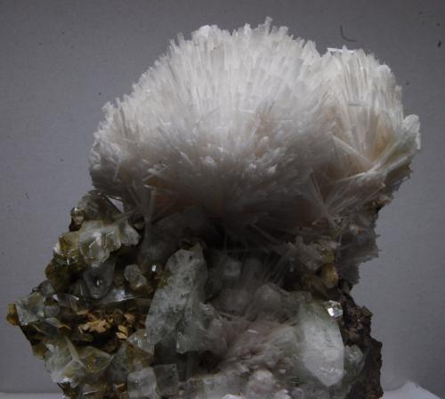 Escolecita<br />Aurangabad, Distrito Aurangabad, Maharashtra, India<br />13 x 10 cm<br /> (Autor: Ricardo Fimia)