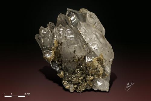 Quartz<br />Minas da Panasqueira, Aldeia de São Francisco de Assis, Covilhã, Castelo Branco, Cova da Beira, Centro, Portugal<br />125 X 84 mm<br /> (Author: Manuel Mesa)