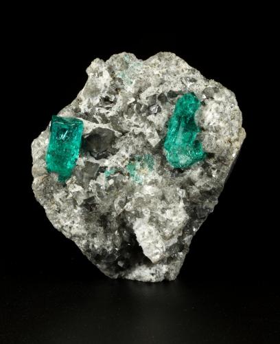 Beryl (variety emerald), Albite (variety cleavelandite), Dolomite, Pyrite<br />Chivor mining district, El Oriente Mine, Municipio Chivor, Eastern Emerald Belt, Boyacá Department, Colombia<br />52x54x30mm, xls=18 & 16mm<br /> (Author: Fiebre Verde)