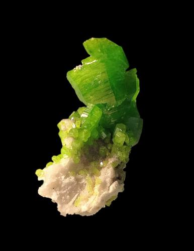 Pyromorphite<br /><br />5.2 cm<br /> (Author: Nunzio)