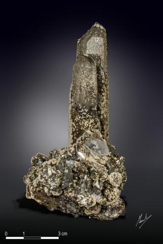 Quartz<br />Minas da Panasqueira, Aldeia de São Francisco de Assis, Covilhã, Castelo Branco, Cova da Beira, Centro, Portugal<br />116 X 57 mm<br /> (Author: Manuel Mesa)