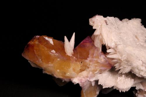 Fluorite, Calcite<br />Minerva I Mine, Ozark-Mahoning group, Cave-in-Rock Sub-District, Hardin County, Illinois, USA<br />135 mm x 100 mm x 79 mm<br /> (Author: Don Lum)