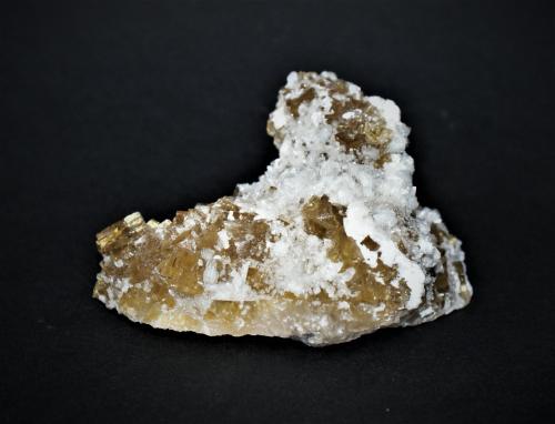 Fluorite, Baryte and Dolomite<br />Moscona Mine, El Llano, Solís, Corvera de Asturias, Comarca Avilés, Principality of Asturias (Asturias), Spain<br />85mm x 65mm x 50mm<br /> (Author: Philippe Durand)