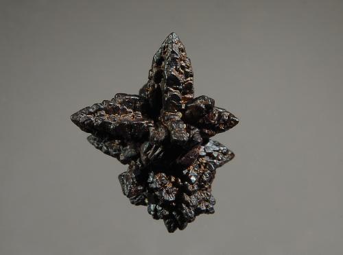 Hematite ps. after marcasite<br />Desierto Blanco, Oasis Farafra, Gobernación de Matrú, Egipto<br />1.9 x 2.2 cm<br /> (Author: crosstimber)