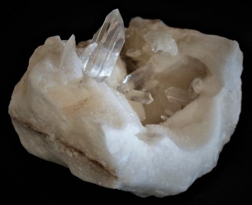Gypsum<br />Alabaster quarries, Fuentes de Ebro, Delimitación Comarcal de Zaragoza, Zaragoza, Aragon, Spain<br />60mm x 60mm x 40mm<br /> (Author: Philippe Durand)