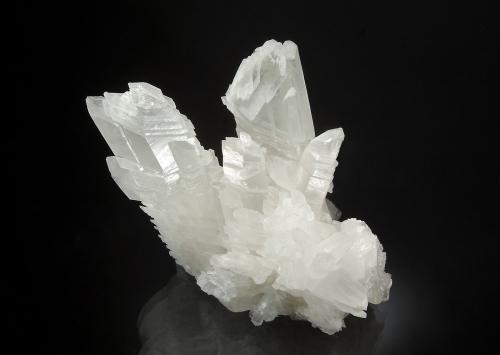 Quartz<br />Bor Pit, Dalnegorsk B deposit, Dalnegorsk, Dalnegorsk Urban District, Primorsky Krai, Russia<br />7.5 x 9.0 cm<br /> (Author: crosstimber)